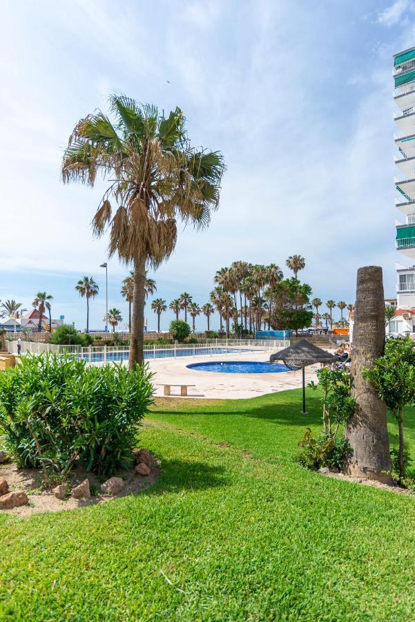 M1106 Vistas Al Mar Y Lujo En Costa Sol Apartman Benalmádena Kültér fotó