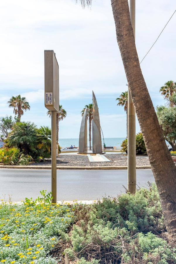 M1106 Vistas Al Mar Y Lujo En Costa Sol Apartman Benalmádena Kültér fotó