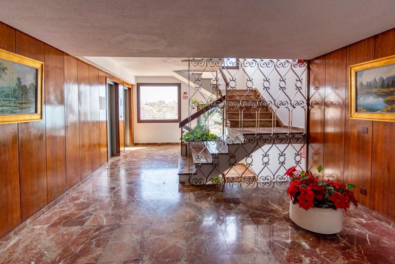 M1106 Vistas Al Mar Y Lujo En Costa Sol Apartman Benalmádena Kültér fotó