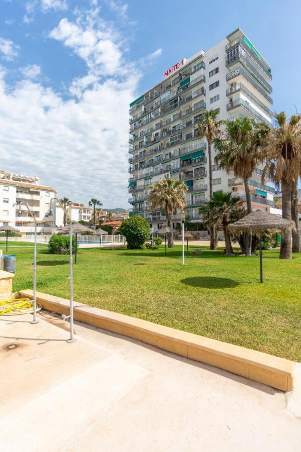 M1106 Vistas Al Mar Y Lujo En Costa Sol Apartman Benalmádena Kültér fotó